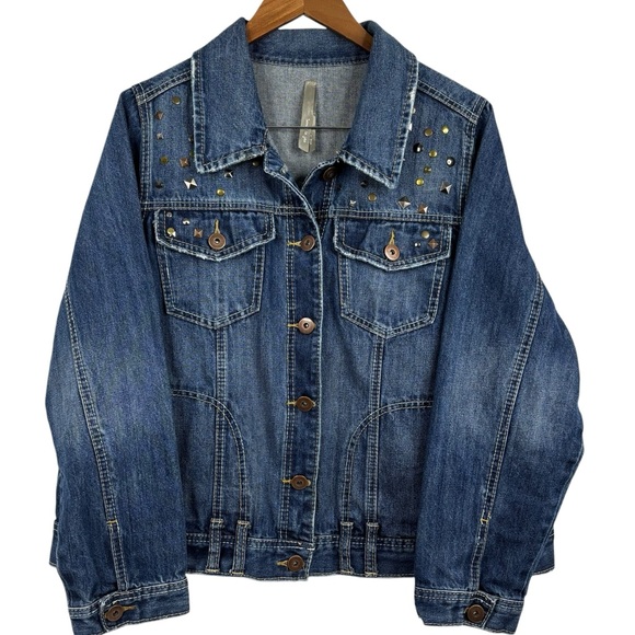 Reitman’s Denim 4 Pocket Trucker Style Jean Jacket with metal stud detail 1X - Picture 2 of 13